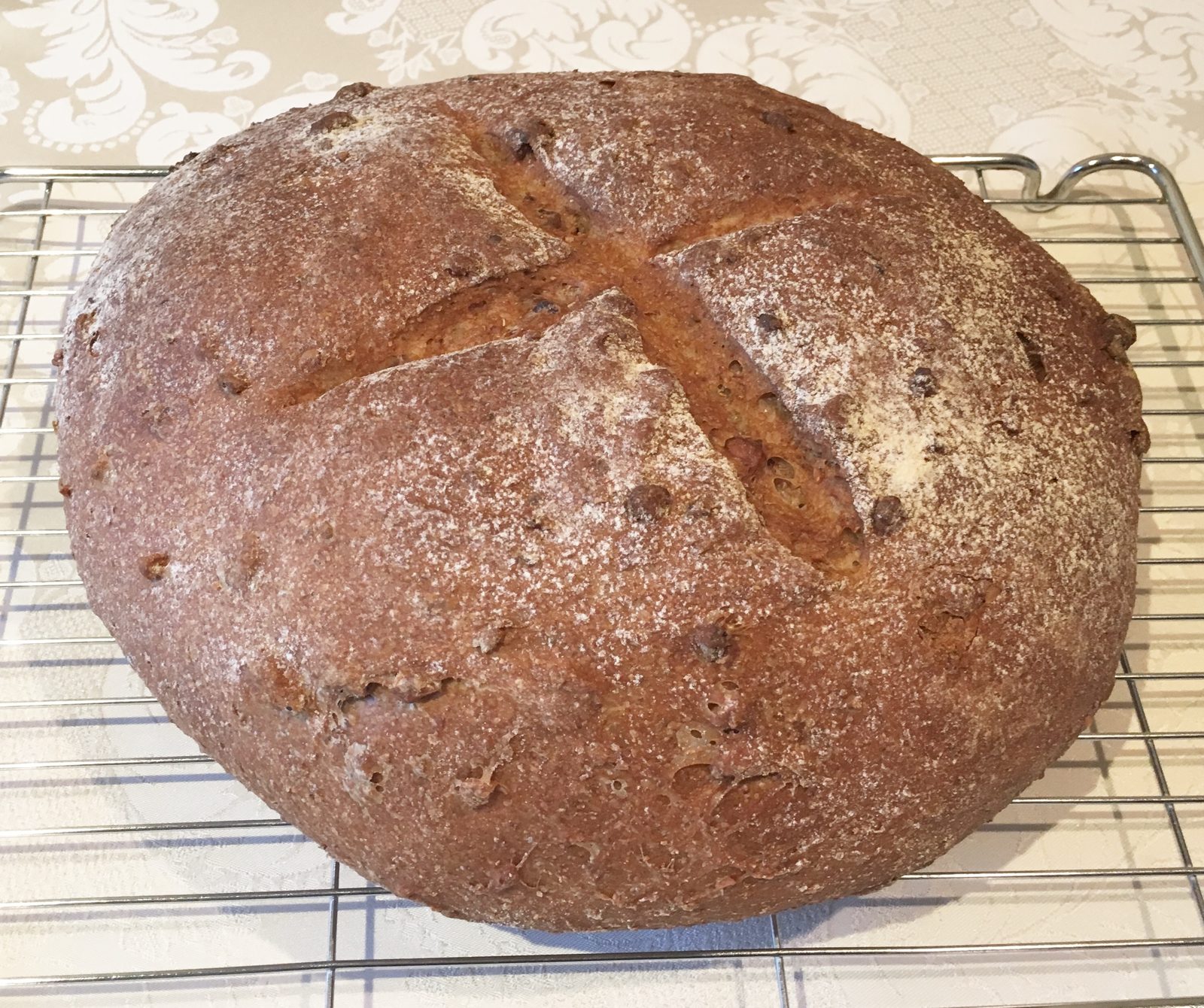 Wholemeal Crusty Walnut Cob