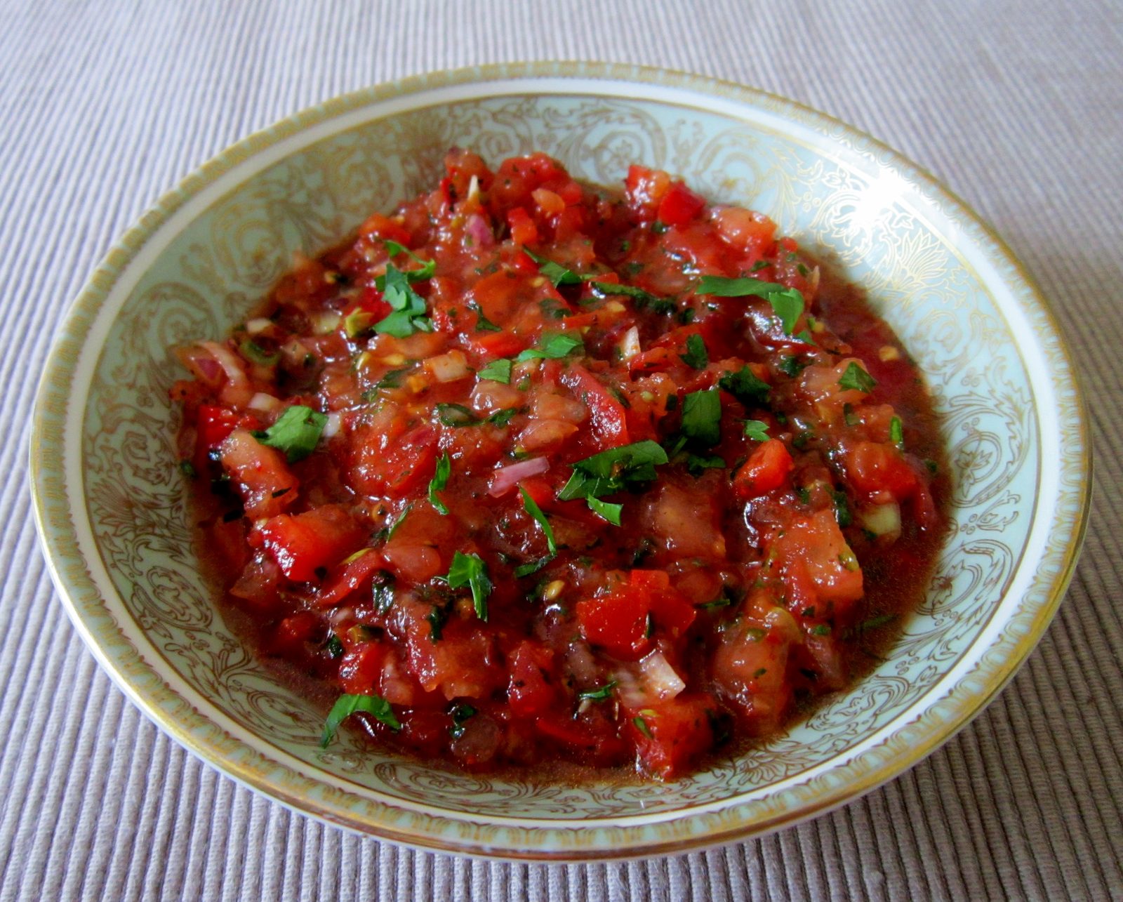Ezme Salata - Acılı (Hot Tomato Salad)
